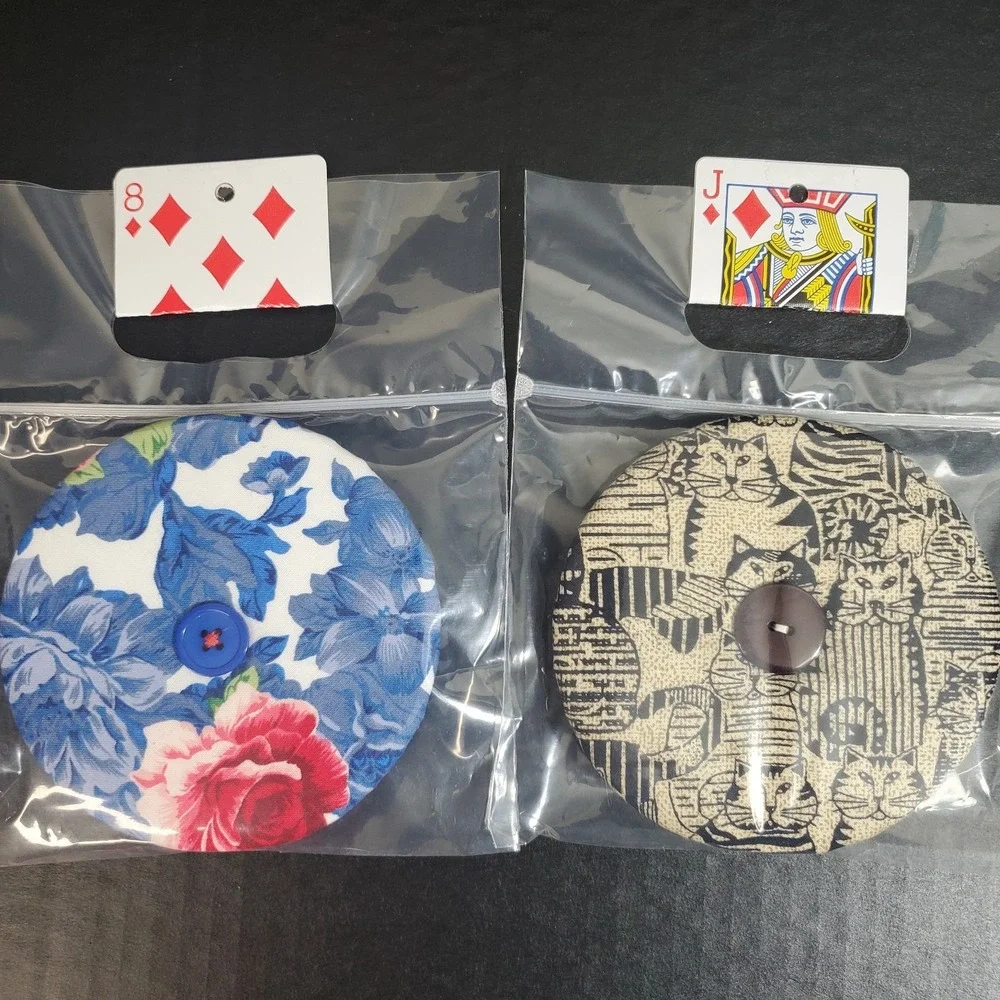 Fabric Playing Card Holder Helping Hands, Lot Of 4 + Cards, Family Game Night